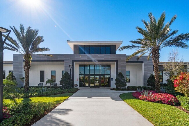 Building Photo - 5160 Willow Crk Dr