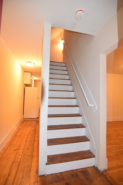 Building Photo - 20 11th St