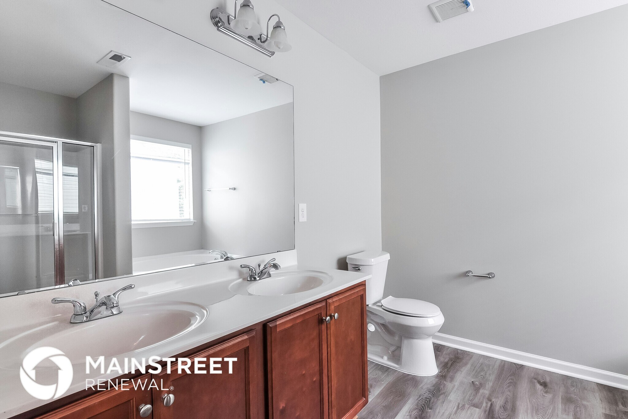 Building Photo - 817 Leatherstone Ln