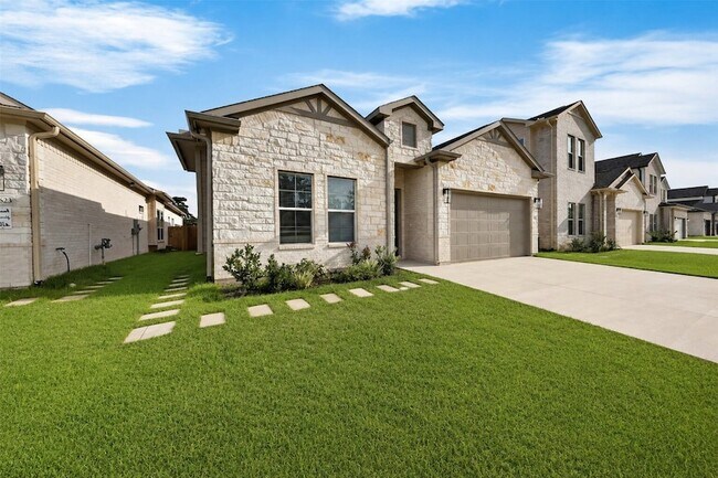 Building Photo - 9627 Champion Heavens Dr