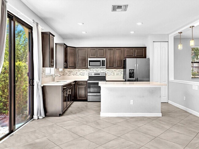 Building Photo - 12956 Anthorne Ln