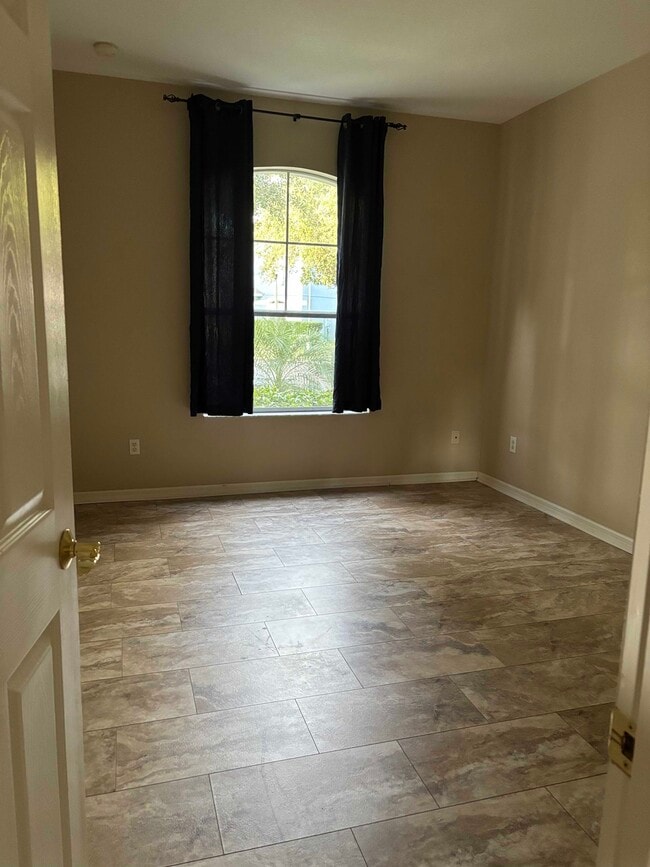 Building Photo - 14214 Prunningwood Pl