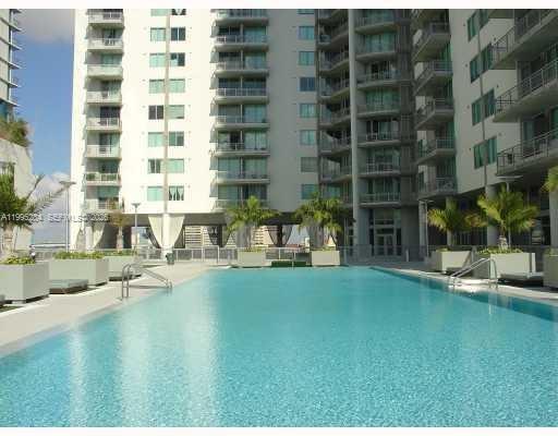 Building Photo - 690 SW 1st Ct