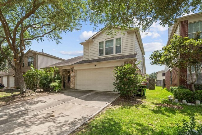 Building Photo - 5739 Baldwin Elm St