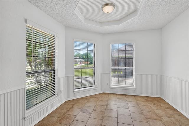 Building Photo - 2403 Ridgevalley Dr