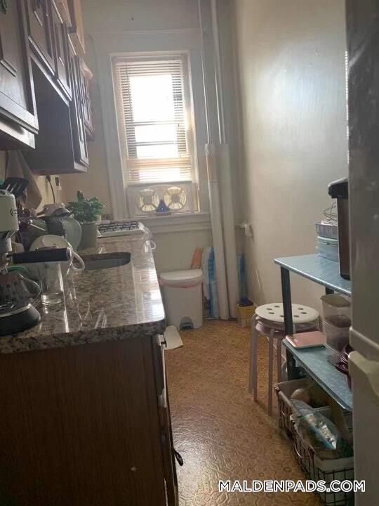 Building Photo - 17-19-19 Washington St S