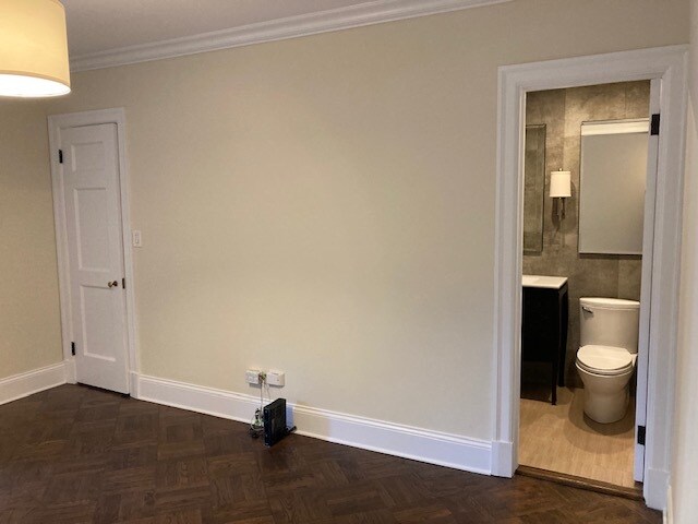 Master Bedroom - 2000 N Lincoln Park W