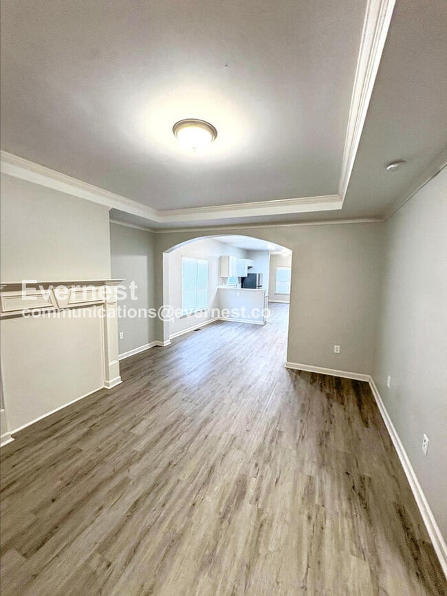 Building Photo - 2001 Chicago Ave NW