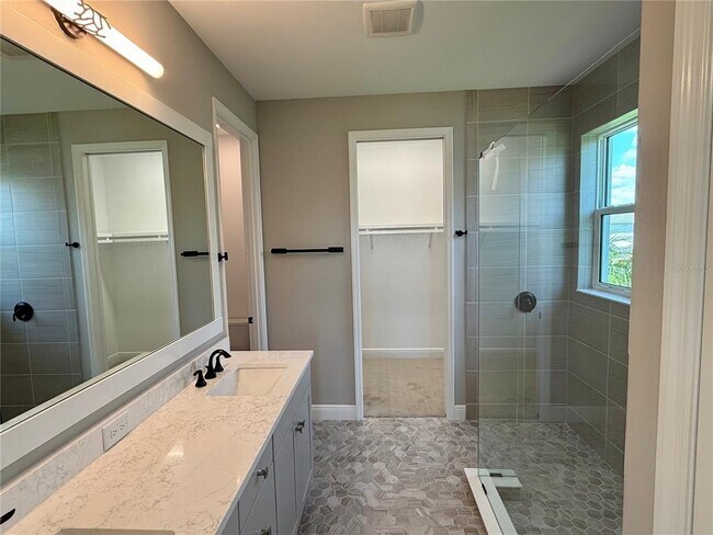 Building Photo - 1007 Waterline Ct