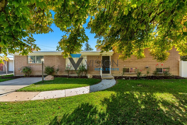 Building Photo - 558 E 3665 S