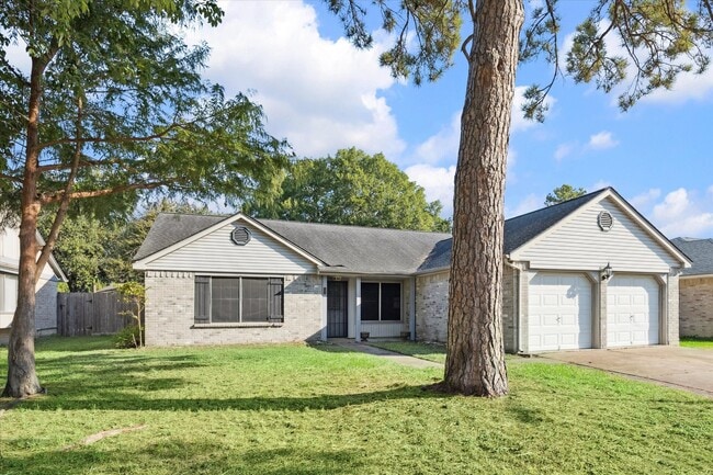 Primary Photo - 19822 Winding Branch Dr