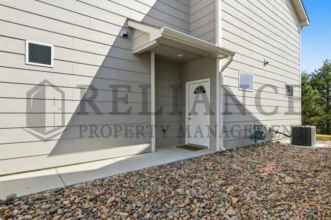 Building Photo - 4515 E 45th St N