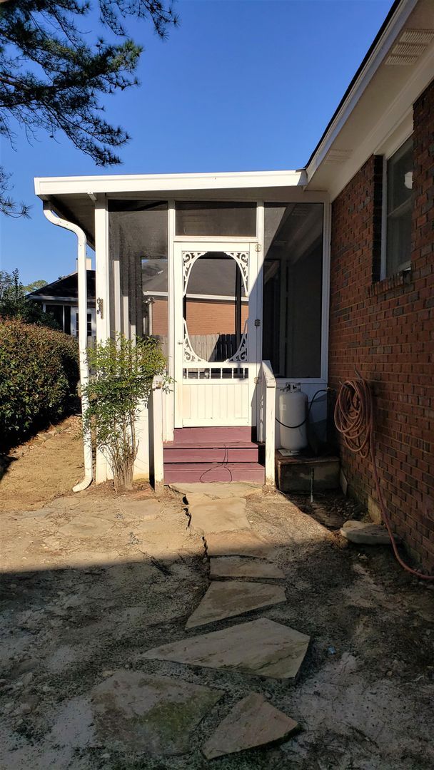 Building Photo - Three-bedroom, 2-bath patio home in Primrose