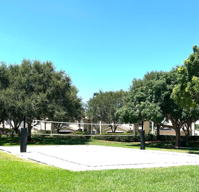 Building Photo - 10779 Paperbark Pl