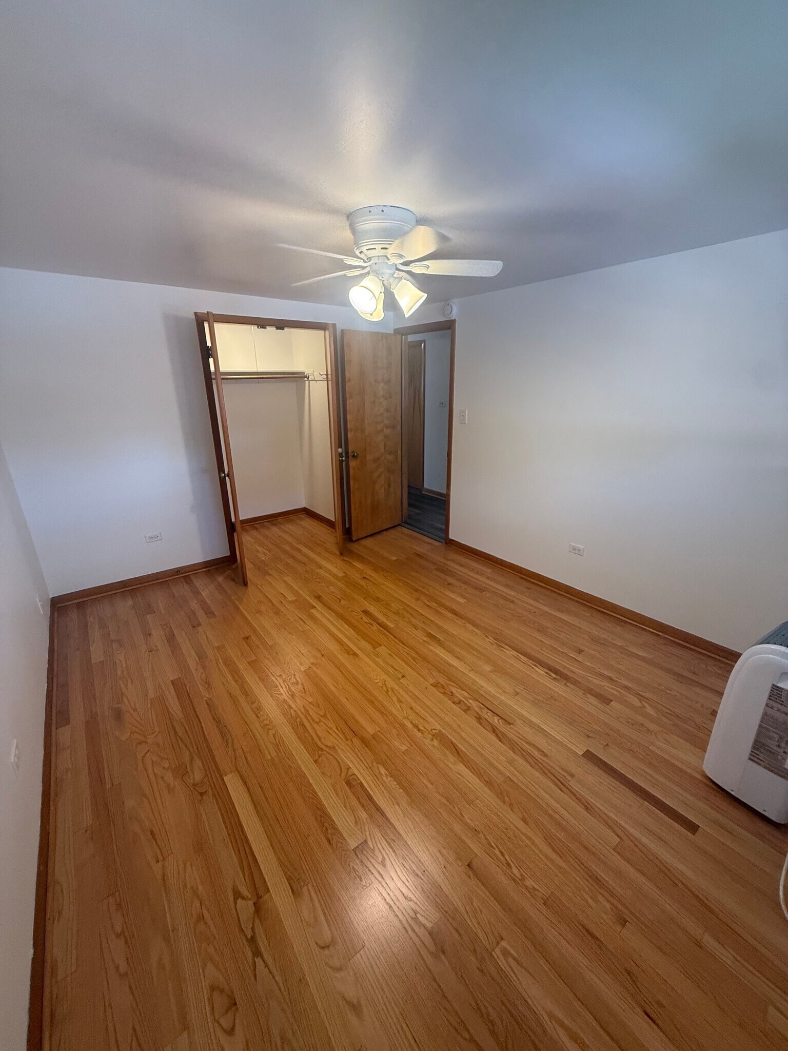 Building Photo - 4338 S Komensky Ave