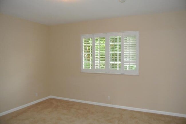 Building Photo - 7399 Briella Dr
