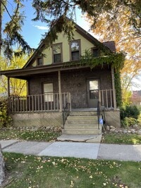 Building Photo - 1757 Wood St