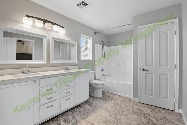 Building Photo - 5 bed / 2.5 bath Home in the San Tan Heigh...