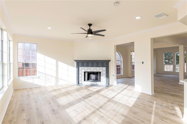 Building Photo - 3004 Normandy Dr