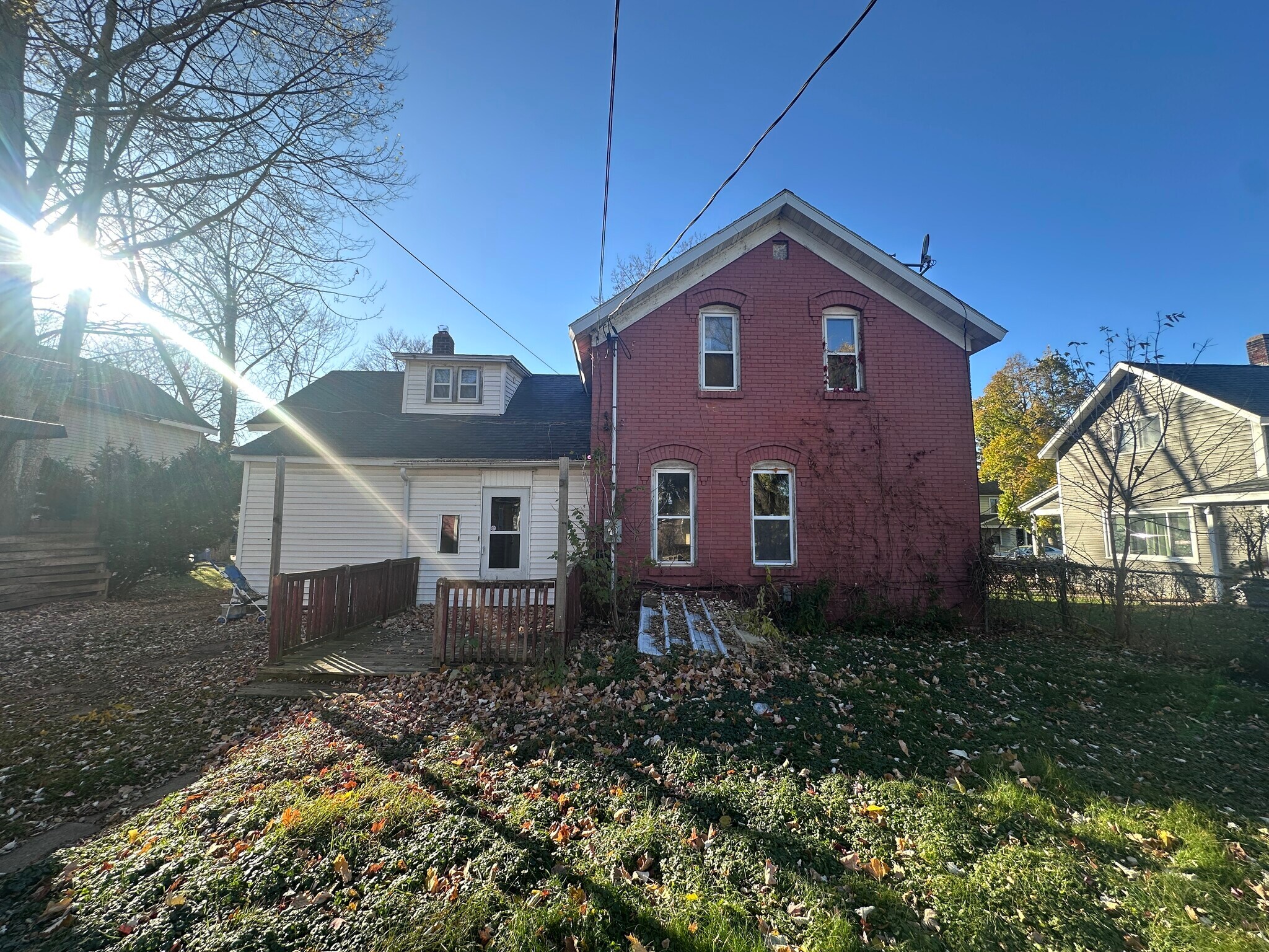 Building Photo - 315 N 2nd Ave