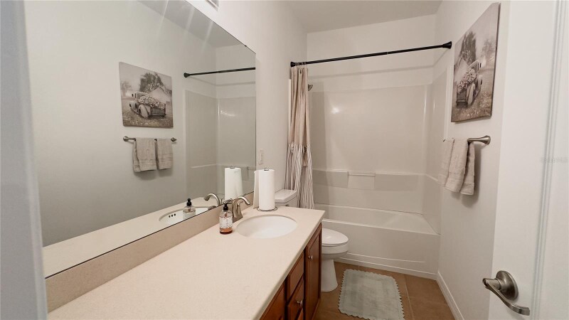 Building Photo - 6411 Foxbury Ridge Lane