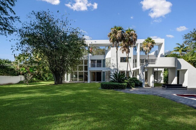 Building Photo - 6070 SW 128th St