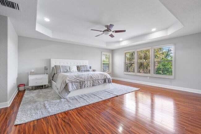 Building Photo - 15841 Corintha Terrace