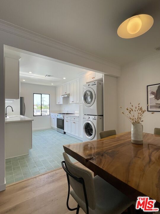 Building Photo - 4906 St Elmo Dr