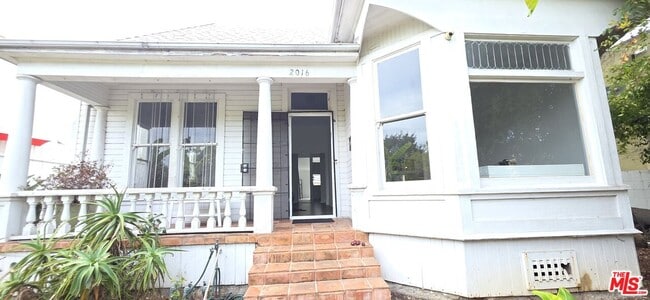 Primary Photo - 2016 20th St