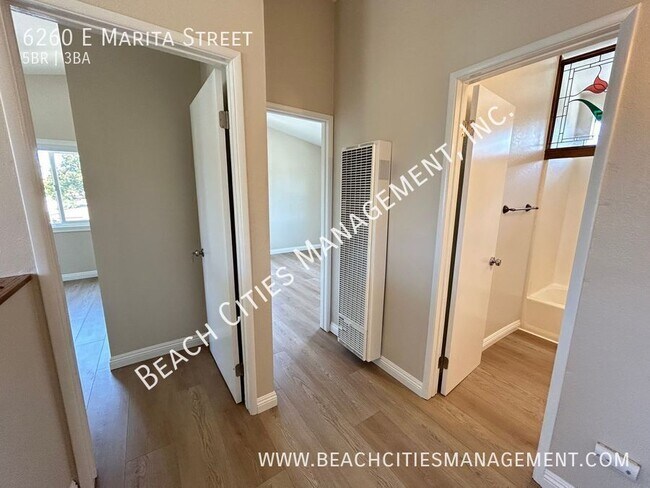 Building Photo - 6260 E Marita St