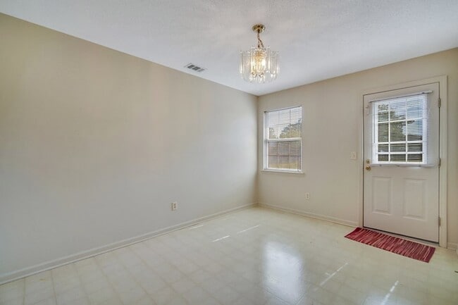 Building Photo - 1390 Coalition Cir
