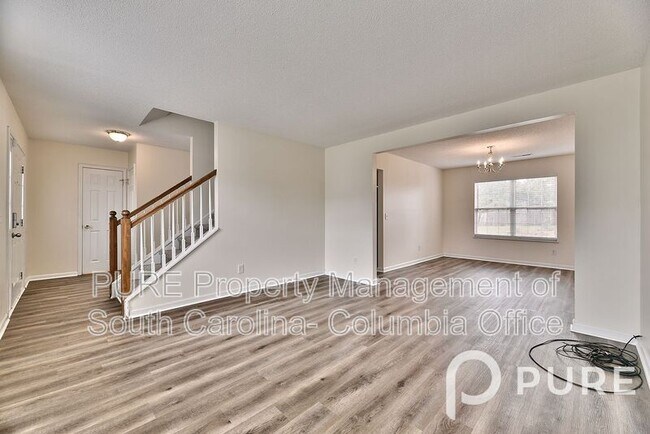 Building Photo - 433 Spring Oak Ln