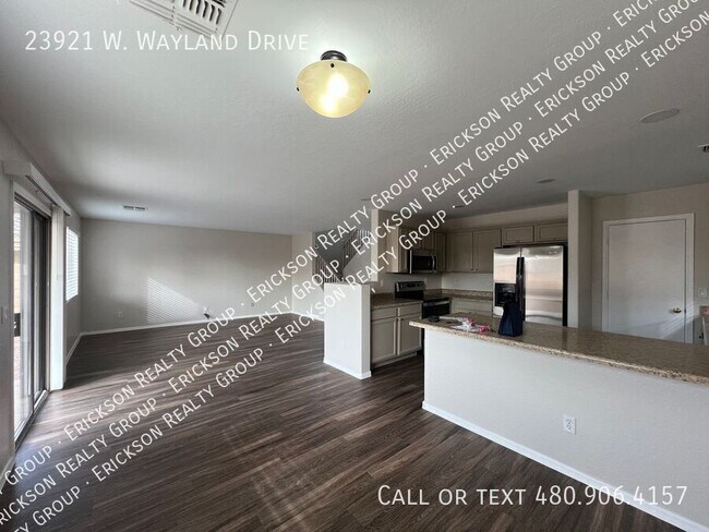 Building Photo - 23921 W Wayland Dr