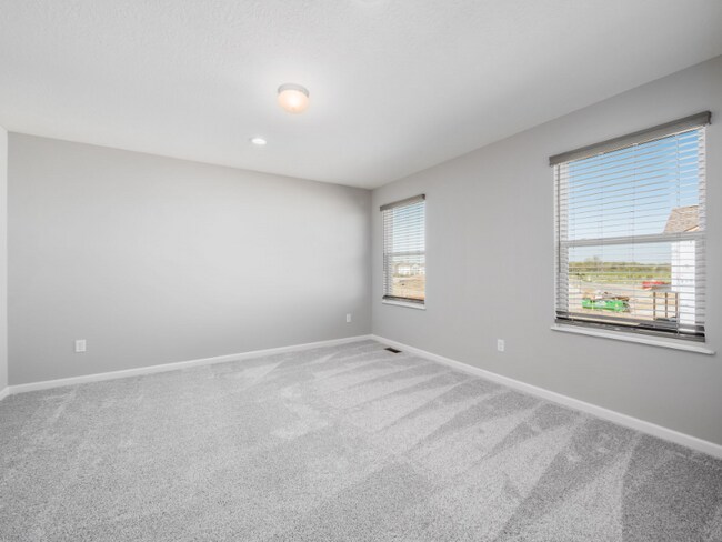Building Photo - 267 Sage Hill Dr