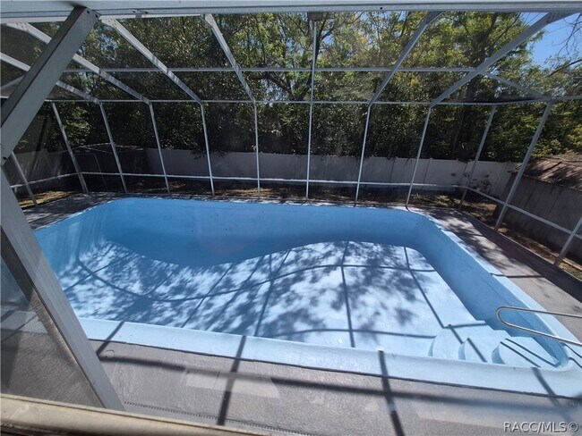 Building Photo - 41 S Lincoln Ave