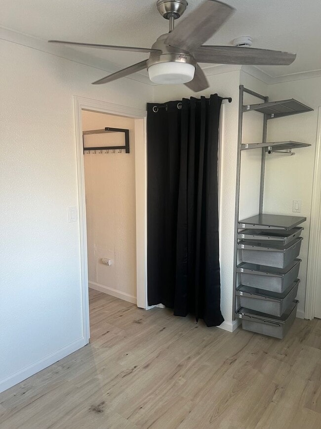 Building Photo - Charming 1 bedroom home