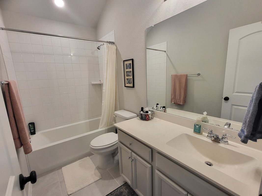 Building Photo - 108 Blue Hibiscus Dr