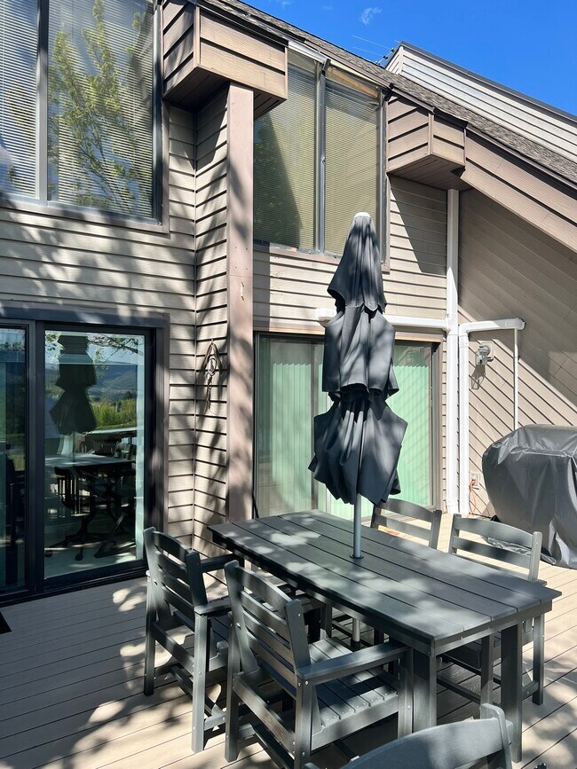 Building Photo - 5179 E 3900 N