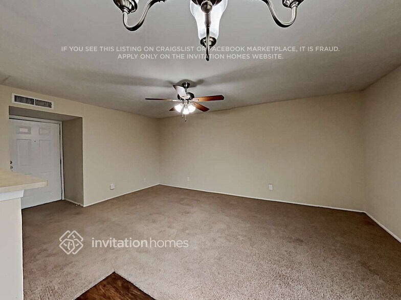 Building Photo - 4225 Pepperbush Dr