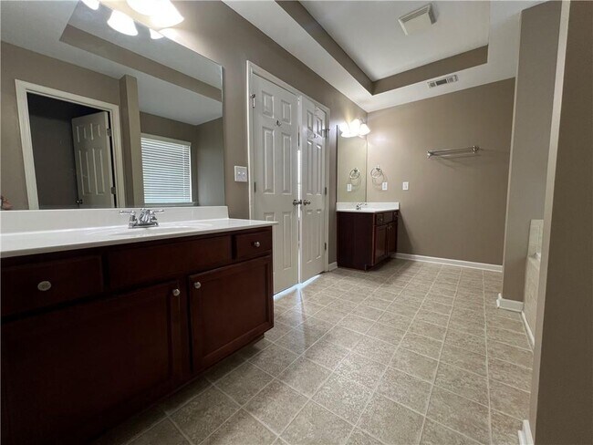 Building Photo - 9655 Durand Rd