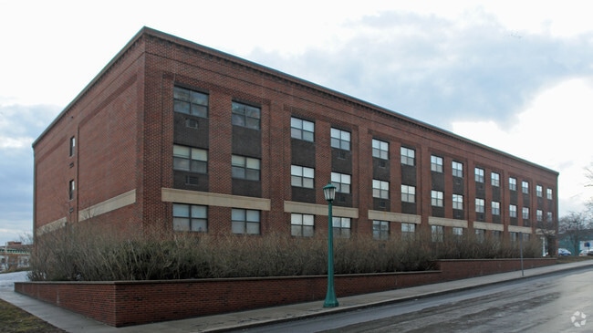 Building Photo - Olympic Apartments