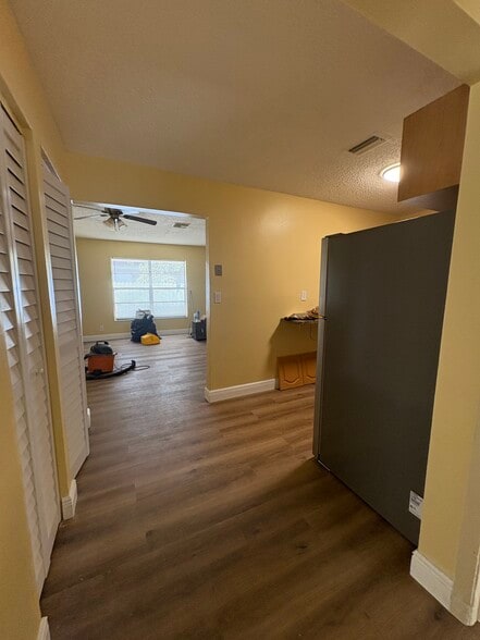 Building Photo - 1211 NW 29th Terrace