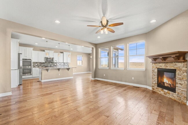 Building Photo - 15709 W 95th Pl