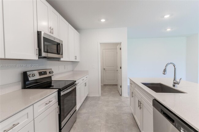 Building Photo - 934 Cattleman St