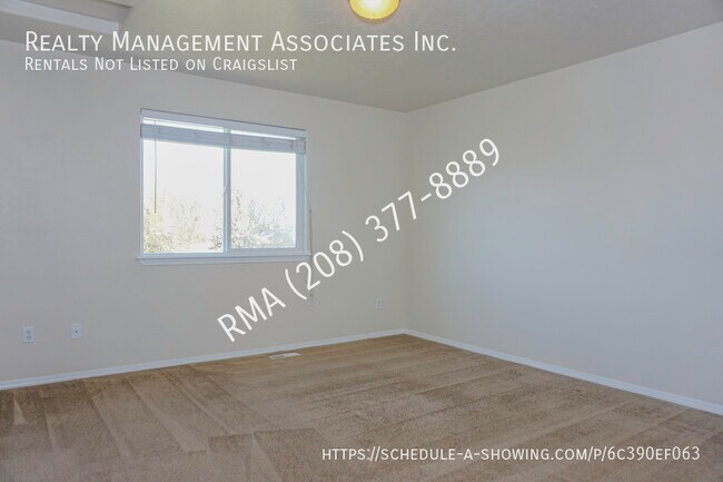 Building Photo - 3511 S Winema Pl
