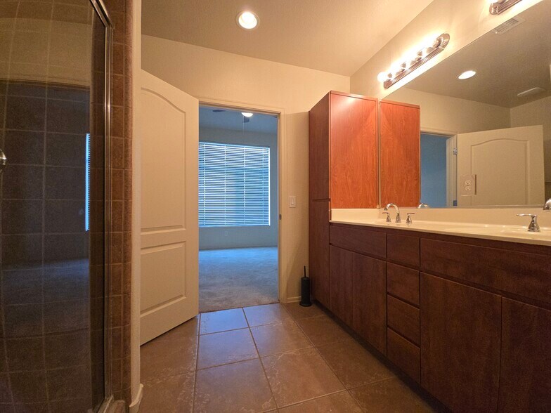 Building Photo - 11640 N Tatum Blvd