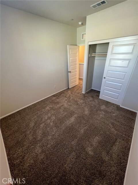 Building Photo - 40636 Birchfield Dr