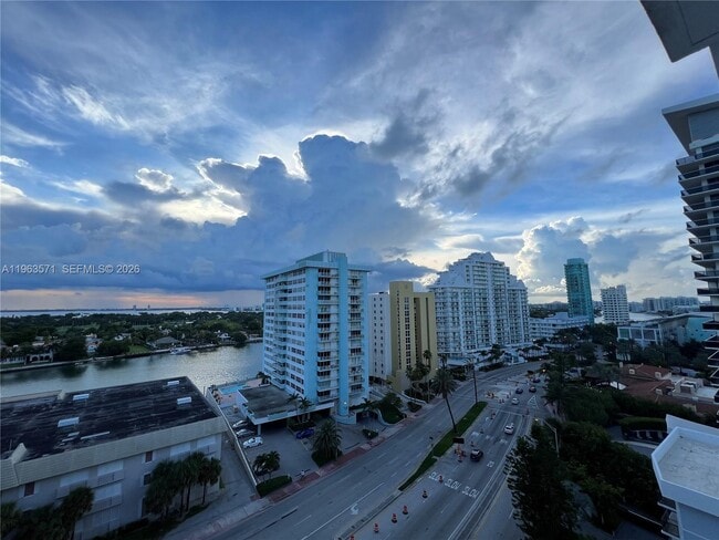 Building Photo - 5825 Collins Ave