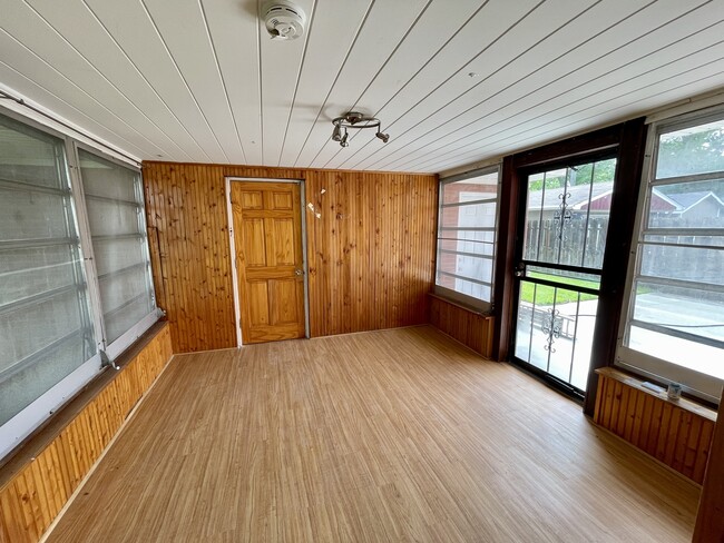 Building Photo - 7075 N Cicero Ave