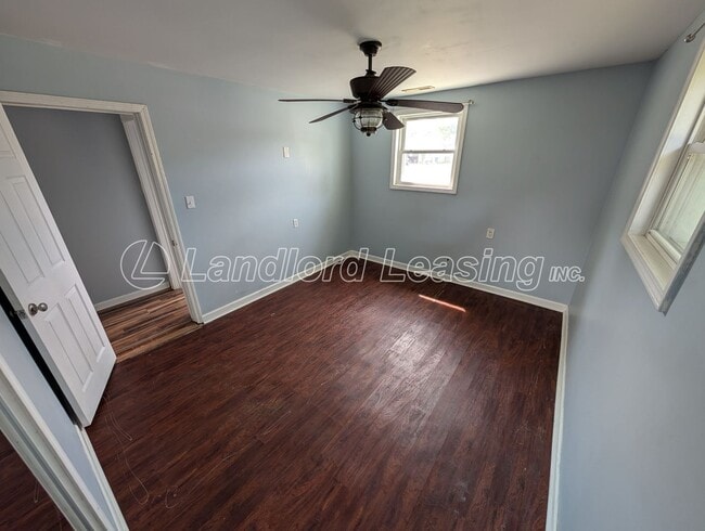 Building Photo - Charming 3-Bedroom Corner Lot Home in Shef...